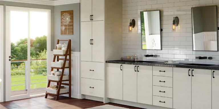 us-cabinet-depot_torino-white-pine_kitchen_768x512